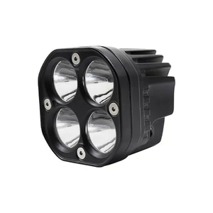 Led munkalámpa 10-60v 40w 4led