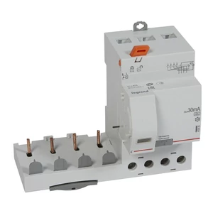 DX3 áramvédő relé 4P 400V~ A 40A 30mA