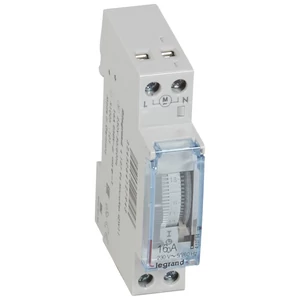 MicroRex QW11 heti programkapcsoló működési tartalékkal, függőleges előlappal