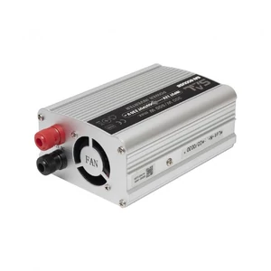 Feszültségátalakító, 300/600W, USB töltőaljzat
