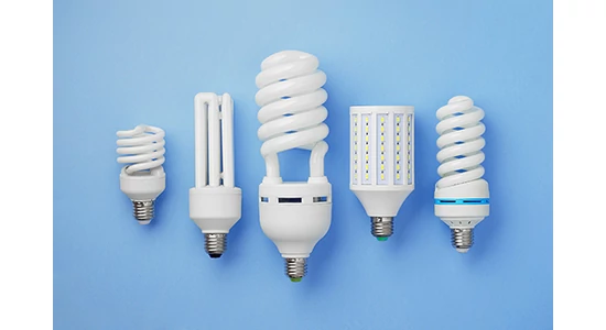 LED-es VS-energiatakarékos fény, melyik a jobb?