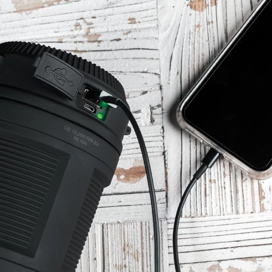 NEBO NEB-LTN-6555-G Big Poppy, PowerBank és lámpás, 300 lm, lámpás és reflektor, 3 funkció, dimmerelhető, 2600 mAh NEB-LTN-6555-G